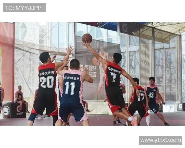 杭州篮球队挑战赛点评团队协作表现分析与提升建议